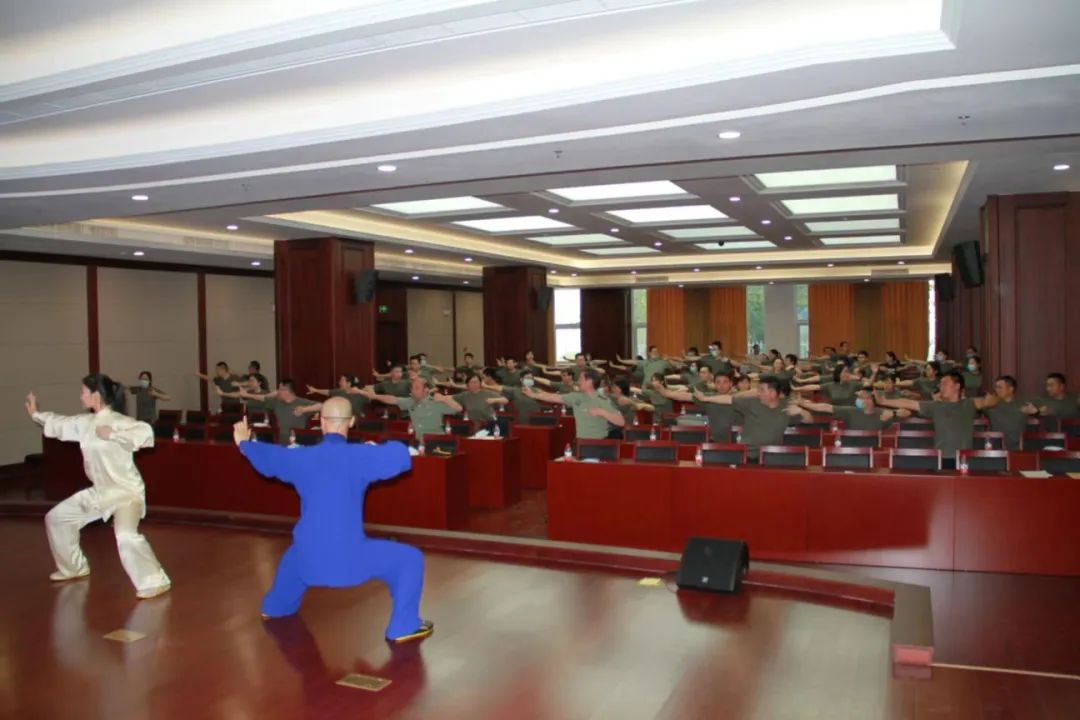 806e003f117c4fb283f350fb698adb81.jpg eSports电竞数据网提供专业