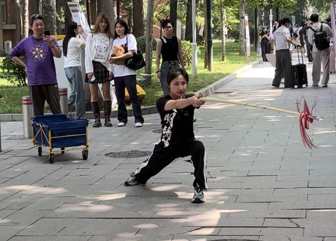 f6b71f261cbd42b7b27e4ef94b605143.png f6b71f261cbd42b7b27e4ef94b605143.png