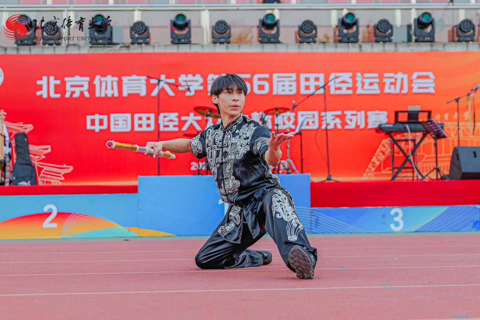 f63e88a51a8541288a595369887403b2.jpg f63e88a51a8541288a595369887403b2.jpg